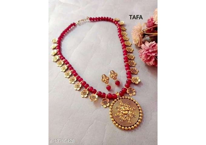 Silk thread Pendent Necklace and Earing 9