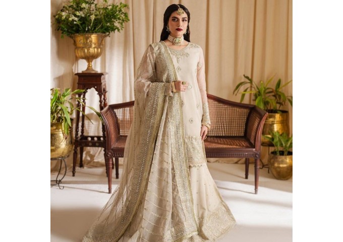LFH LG DN 1914 DESIRABLE FANCY CHINON SEQUENCE EMBROIDERED WORK TOP AND PENT WITH DUPATTA