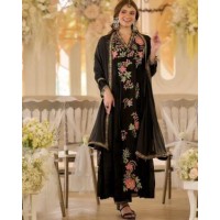 SHEESHA WOMEN FOX BLOOMING GEORGETTE EMBROIDERED KURTA SET'S BLACK
