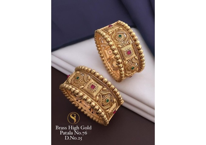 Gorgeous Bridal Antique Gold Plated Patla 17