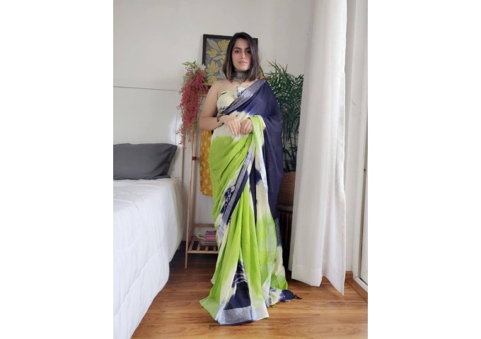 Sibori Linen Digital Print Saree Light Green